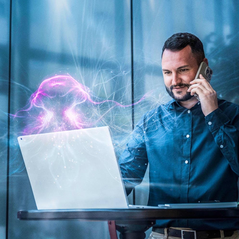 Semaine de 4 jours ?. Au travail, l’IA crée-t-elle plus de stress que de solutions ?