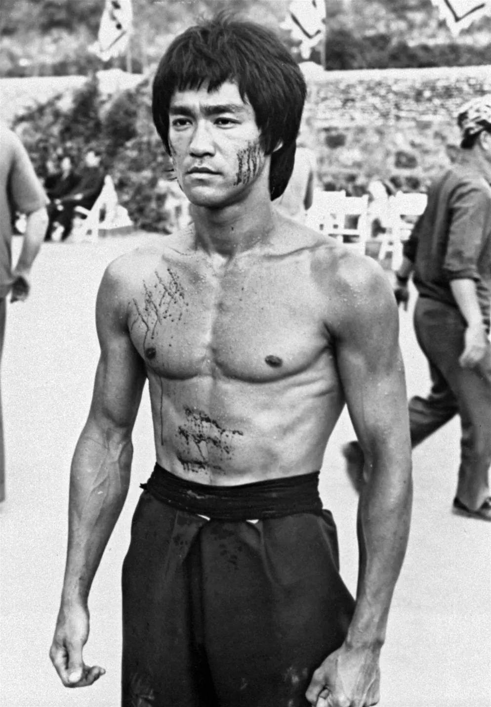 L'attore Bruce Lee, poco prima della sua morta avvenuto nel 1973, quando l'attore aveva 32 anni.