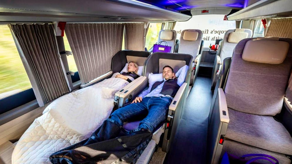 C'è molto più spazio rispetto a un normale pullman.