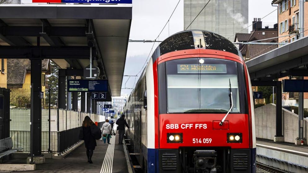 Der regionale Personenverkehr deckt seine Kosten nur zu 52 Prozent. Die anderen 48 Prozent der Kosten übernehmen Bund und Kantone.
