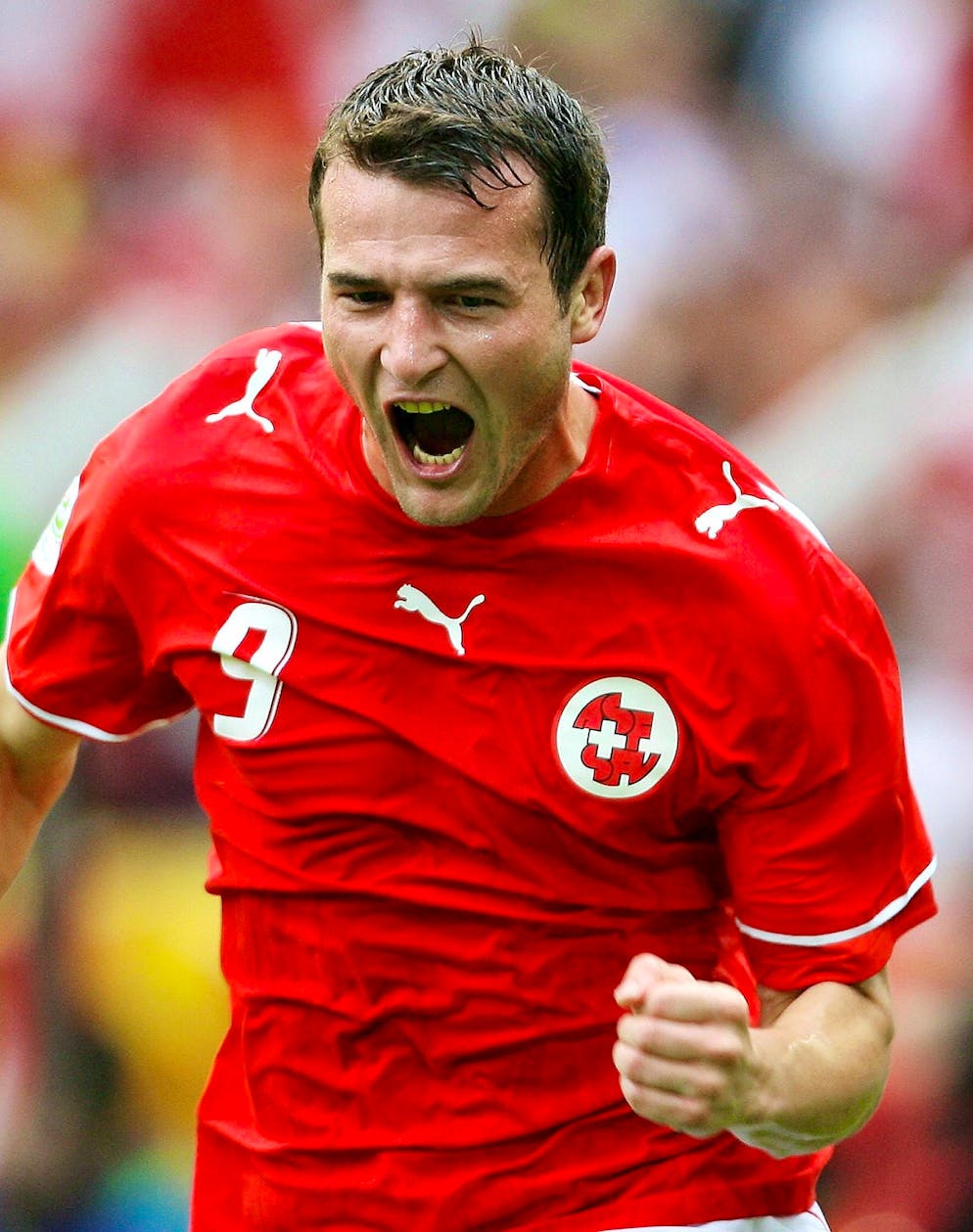 Bildnummer: 02142405  Datum: 19.06.2006  Copyright: imago/Ulmer
Alexander Frei (Schweiz) - Torjubel  - PUBLICATIONxINxGERxAUTxJPNxHUNxONLY; Vdig, Alex, hoch, close, Aufmacher, Jubel, jubeln, Torjubel, Faust, Fäuste, Schrei, schreien, Jubelschrei, Freudenschrei WM 2006, Länderspiel, Nationalteam, Nationaltrikot, Gruppe G Dortmund Freude, Begeisterung,  Fußball WM Herren Mannschaft Einzelbild optimistisch Aktion Werbemotiv Personen