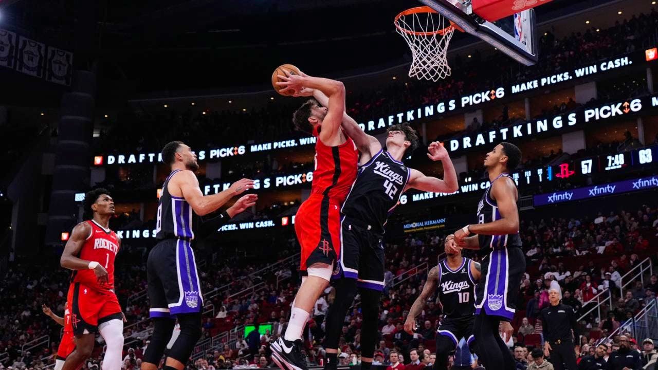 Basketball. Siege für Capela und Niederhäuser
