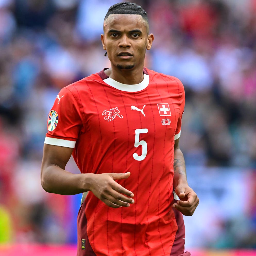 DUSSELDORF - Manuel Akanji of Switzerland during the UEFA EURO, EM, Europameisterschaft,Fussball 2024 quarter-final match between England and Switzerland at the Dusseldorf Arena on July 6, 2024 in Dusseldorf, Germany. ANP Hollandse Hoogte UEFA EURO 2024 2024 xVIxANPxSportx/xGerritxvanxKeulenxIVx 503143751 originalFilename: 503143751.jpg