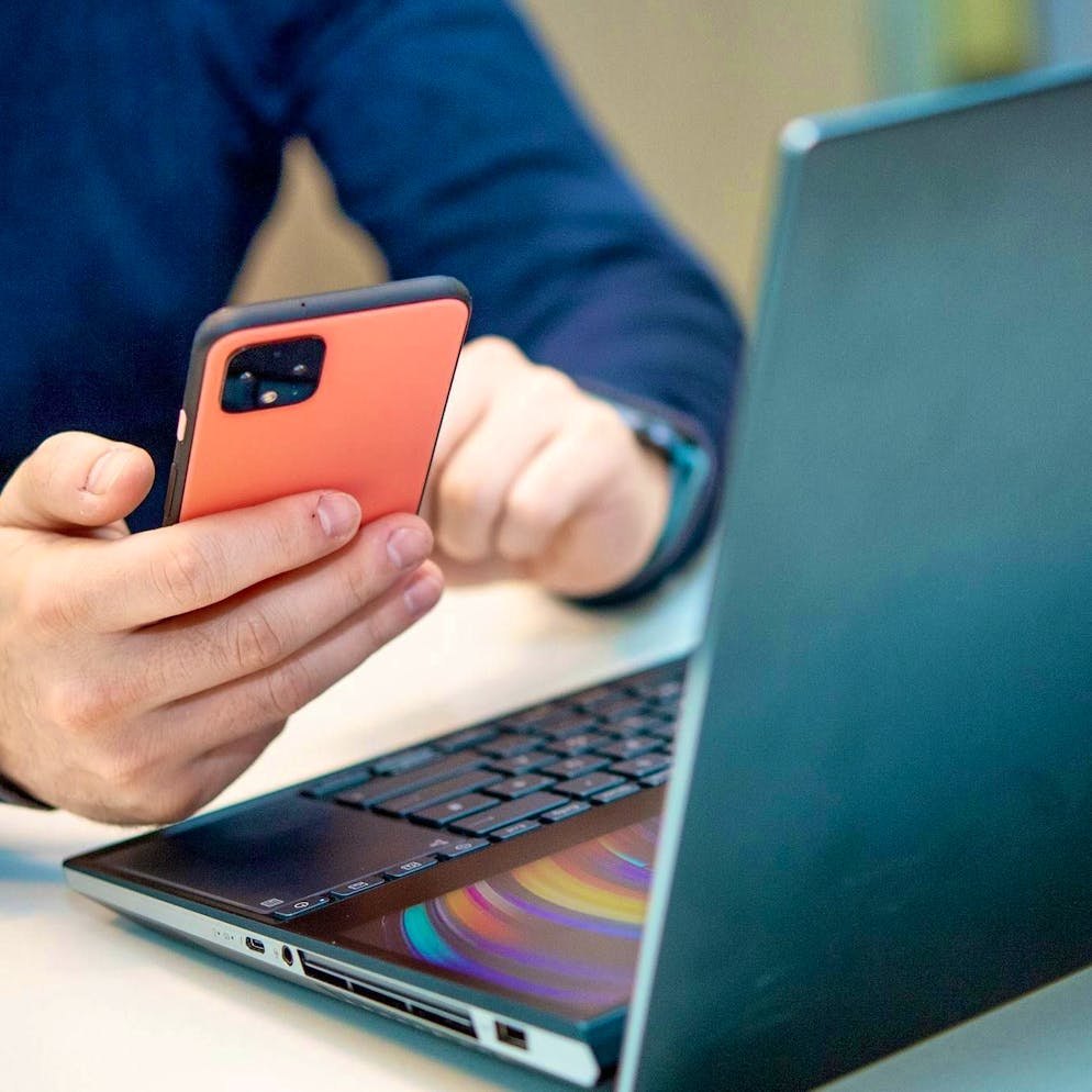 Tentativo di phishing in Ticino. Nuova truffa: attenzione alle mail ricevute a nome della Polizia cantonale