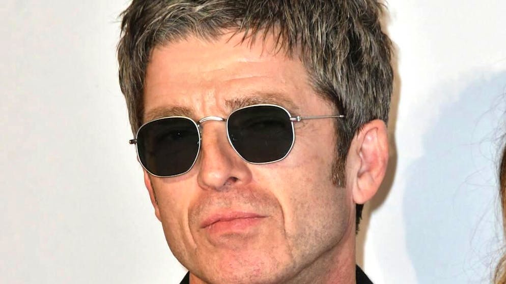 Una prima. Oasis: in lizza per la nuova colonna sonora di James Bond