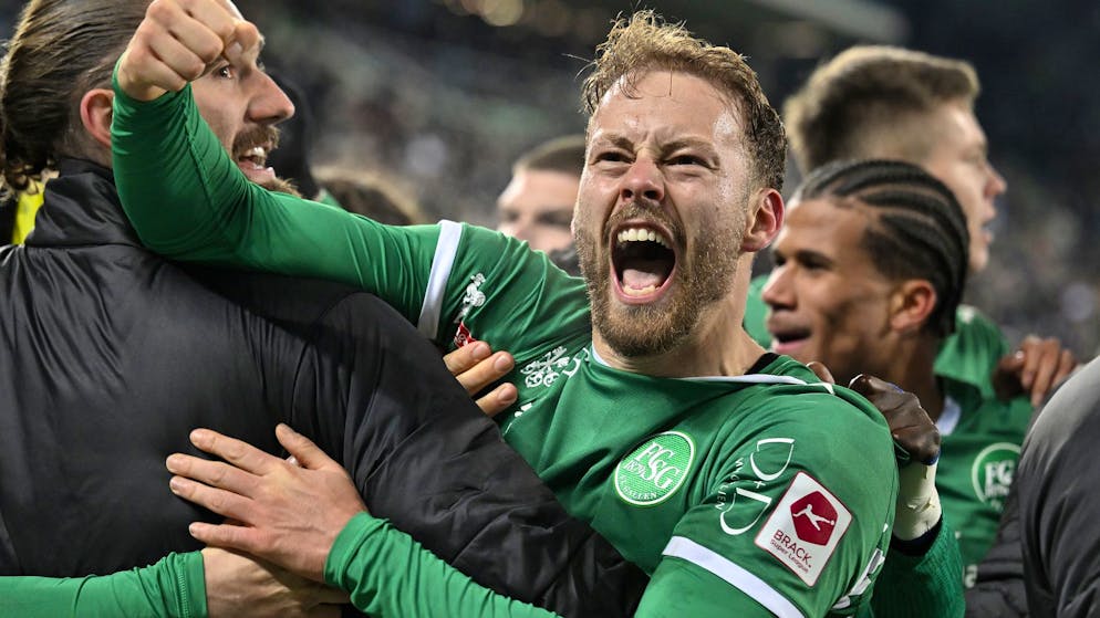 Carlo Boukhalfa und dem FC St.Gallen wurde für das Cup-Viertelfinal ein Heimspiel gegen Titelverteidiger Basel zugelost.