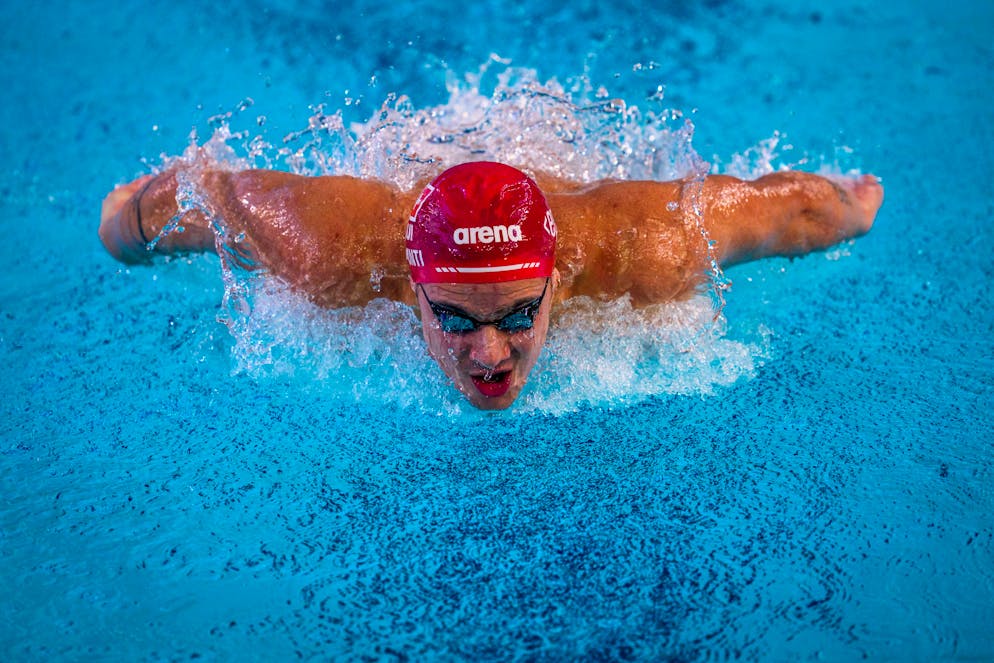 Noè Ponti décroche l’or sur 100 m 4 nages à Lublin.