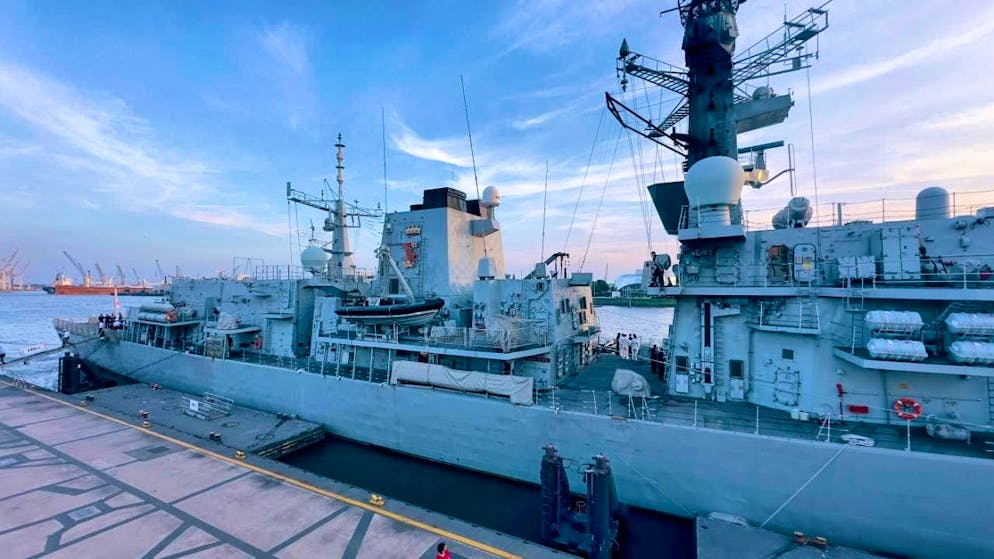 ARCHIVE - The British frigate "HMS Iron Duke" (archive photo). Photo: Bodo Marks/dpa