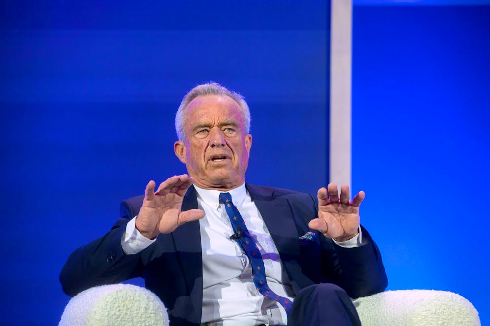 Des experts nommés par le ministre de la Santé vaccinosceptique de Donald Trump Robert Kennedy Jr. se penchent jeudi sur la vaccination des nouveaux-nés contre l'hépatite B.