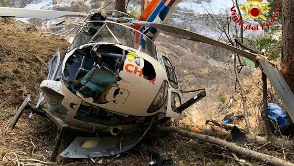 Dal confine. Precipita un elicottero in Valtellina, un uomo perde la vita