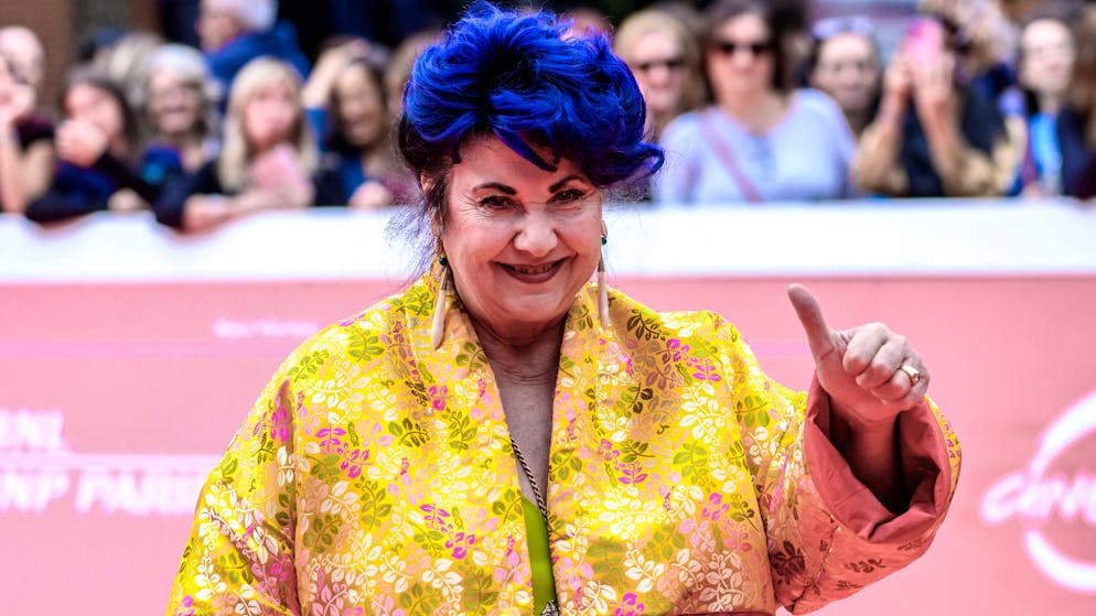 «Non scherziamo!». Marisa Laurito senza freni: ricordi, liti celebri e una stoccata a De Martino