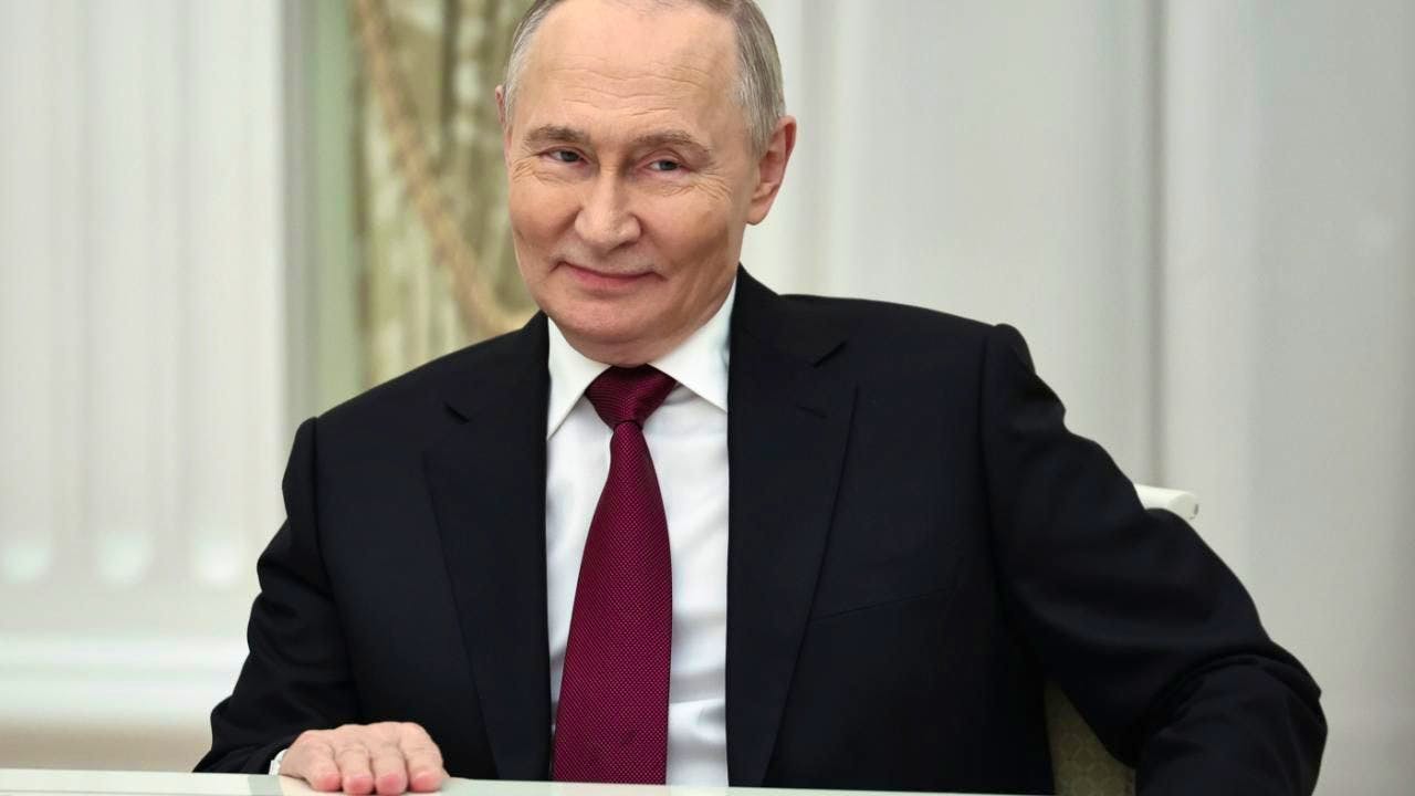 India. Putin does not want Russia to return to G7