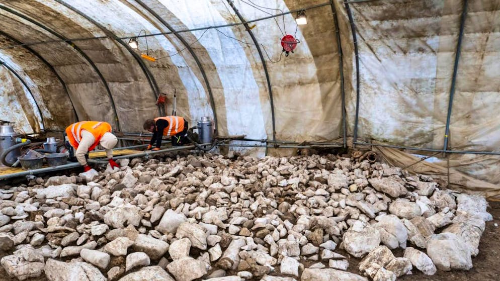 Die Archäologen wollen die Überreste dokumentieren, bevor sie verschwinden.