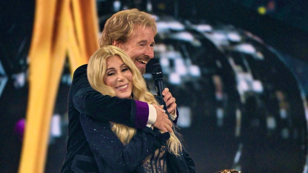 Gottschalk wants to celebrate stage farewell despite cancer diagnosis - Gallery. Gottschalk had recently caused irritation during appearances - for example at the Bambi Awards with Cher. (archive picture)
