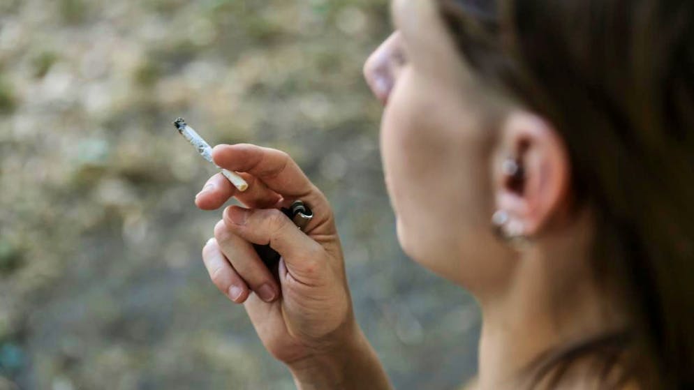 Svizzera. Verso un giro di vite su tabacco e sigarette elettroniche, al via una consultazione