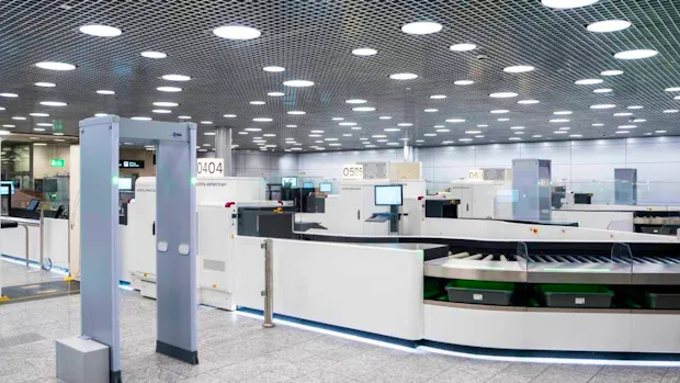Air traffic: New scanners at Zurich Airport to speed up checks | blue News