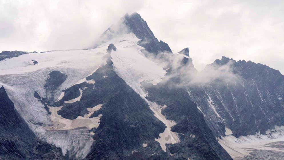 Deadly drama on the summit. Woman freezes to death on the Grossglockner - now her boyfriend has to stand trial