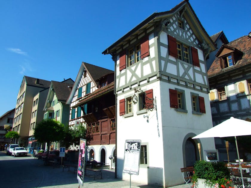 Mann zündet historisches Haus in Arbon an – sein Handy wird ihm zum ...