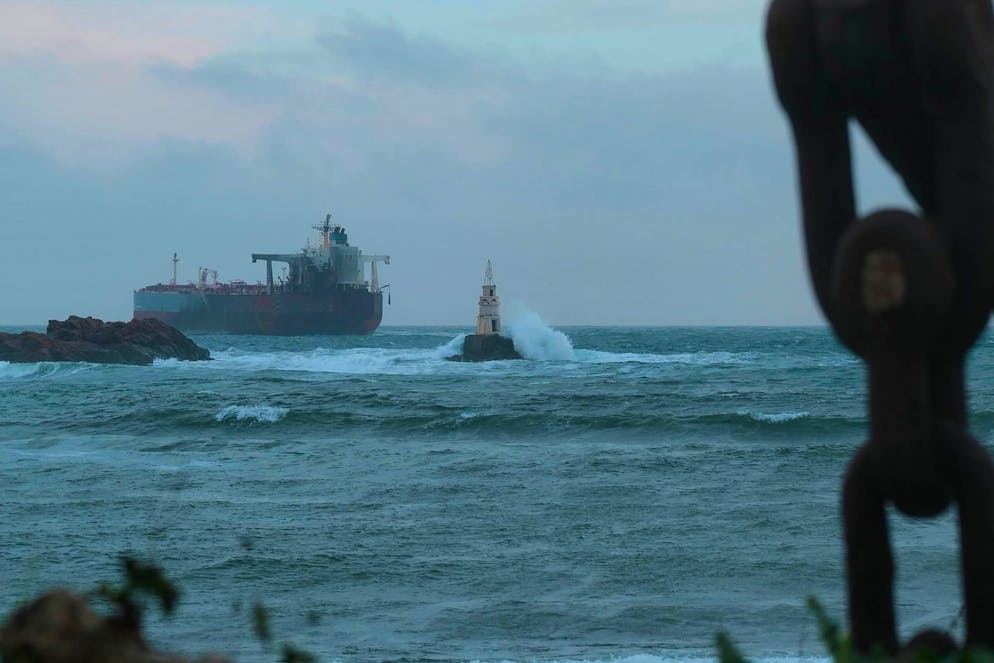 The oil tanker Kairos stranded off near the Black Sea port of Ahtopol, Bulgaria, Saturday, Dec. 6, 2025, after an alleged Ukrainian drone attack. (AP Photo/ Zdravko Vassilev)