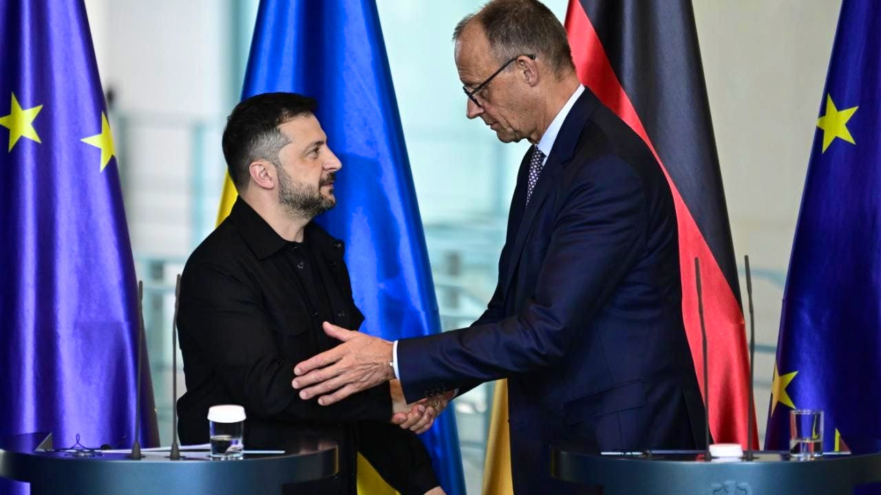 Germany. Government spokesman: Merz in talks with Selenskyj in London