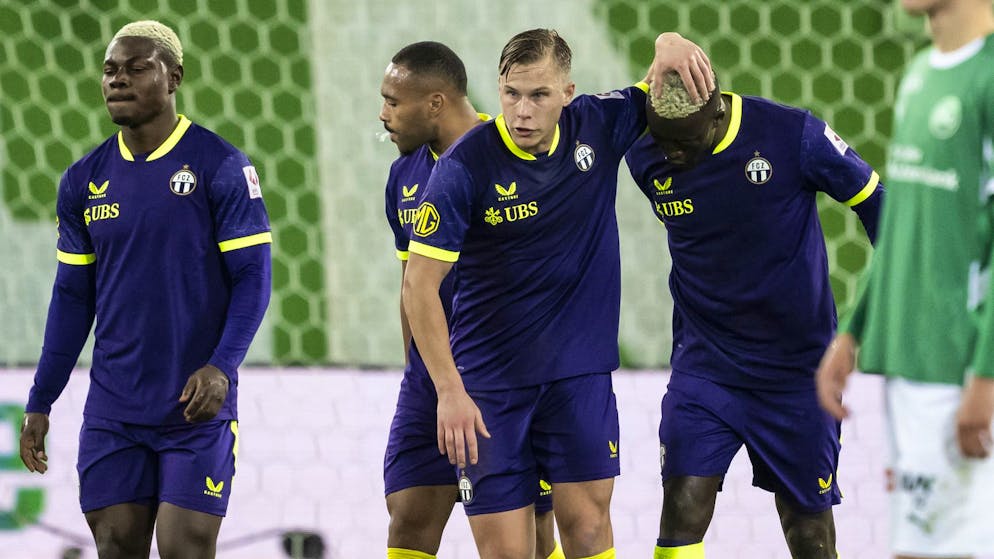 Video highlights. Efficient Zurich win in St.Gallen - penalty scene causes a stir