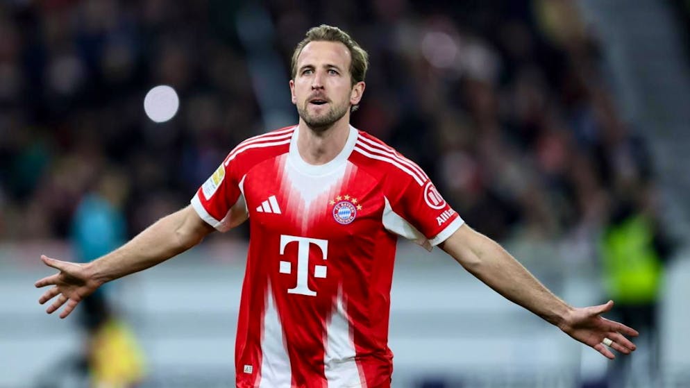 Germany. Bayern's gala - Manzambi scores