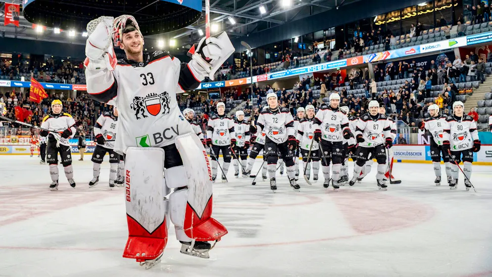 National League: le LHC s'impose enfin face à Bienne - Gallery. Lausanne a battu Bienne pour la première fois de la saison de National League samedi.