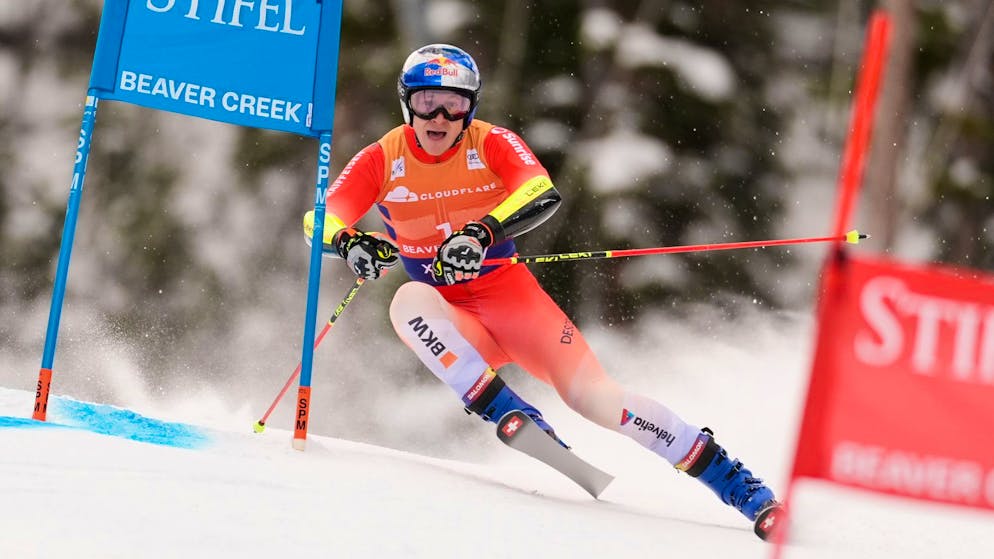 2nd run in the ticker. Hächler finishes in 4th place - Swiss quartet around leader Odermatt still at the start