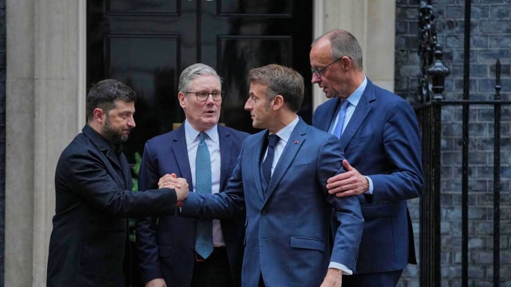 Scepticisme à l'ordre du jour. Zelensky fait le point à Londres avec ses alliés européens