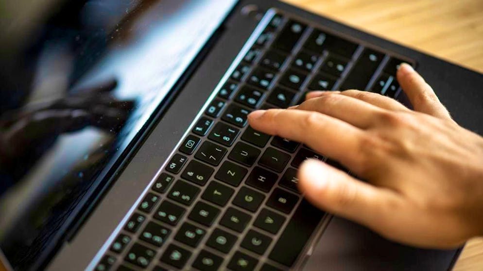 The canton of St. Gallen is launching a pilot project for e-collecting in 2026. (symbolic image)