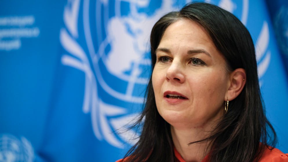 Ukraine-Ticker. Baerbock: Kein Gebietsverzicht für Frieden in der Ukraine +++ Trump: Bin nicht sicher, ob Selenskyj Friedensplan gutheisst