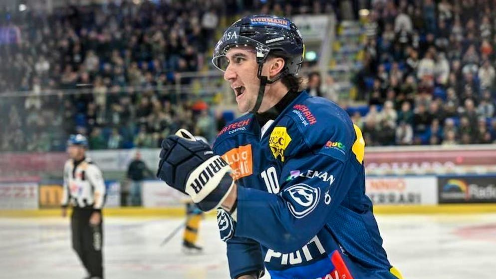 Hockey. Contratto prolungato, Alex Formenton resta ad Ambrì