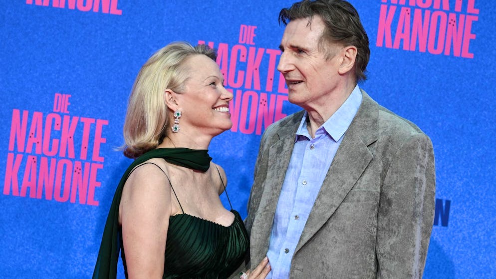 Pamela Anders und Liam Neeson beim Pressetermin für «Die nackte Kanone». (Archivbild)