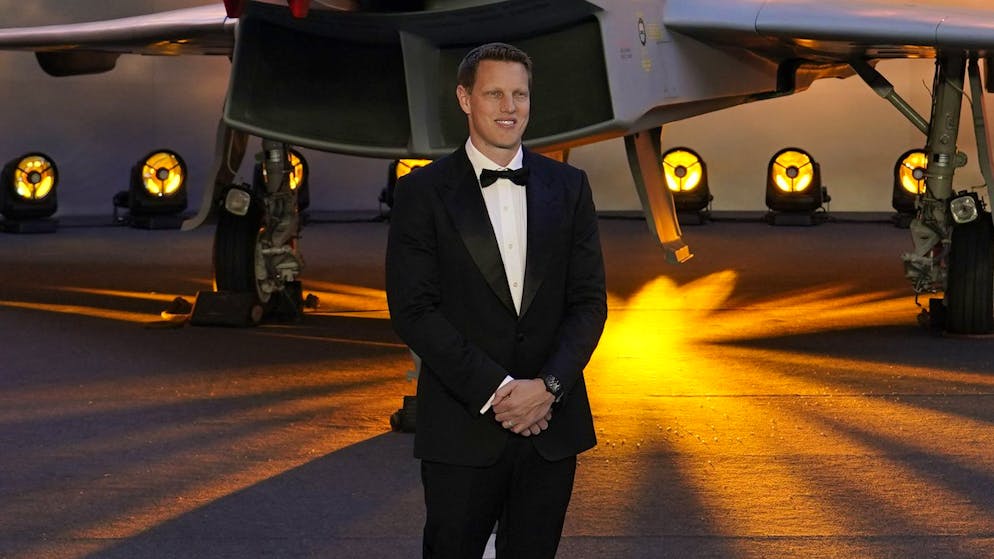 David Ellison, der. Sohn von Oracle-Mitgründer Larry Ellison, steht bei Paramount Skydance an der Sptze. Die Familie steht Trump nahe.