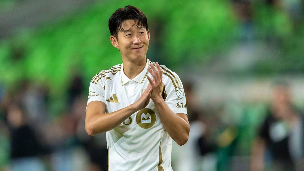 Alleged pregnancy. For blackmailing soccer star Son - wife and ex-partner go to prison