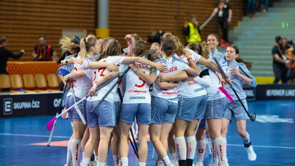 The Swiss women will face Slovakia in the World Championship quarter-finals