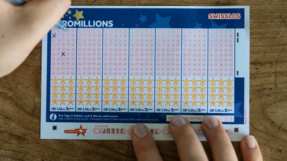 Ein Glückspilz aus Belgien hat bei der Euro-Millions-Ziehung vom Dienstag fast 134 Millionen Franken gewonnen. (Archivbild)