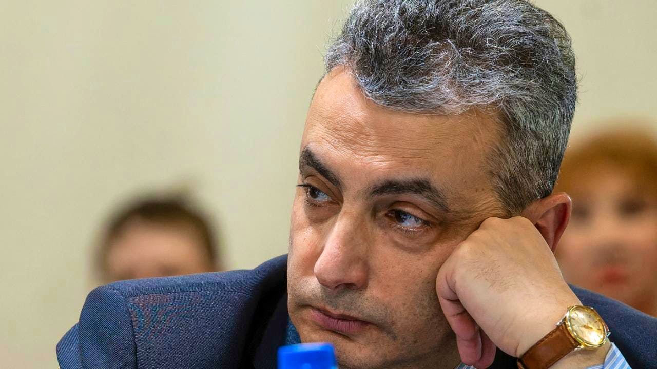 Russia adds opposition politician Schlosberg to extremist list