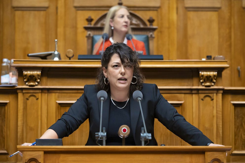 Pour Tamara Funiciello, cette décision défie toute logique.