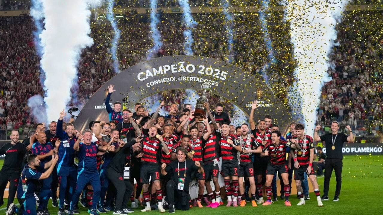 Football. 15-year-old Peruvian comments on the Champions League