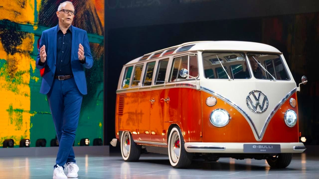 Car industry. VW brings self-driving electric van to Oslo
