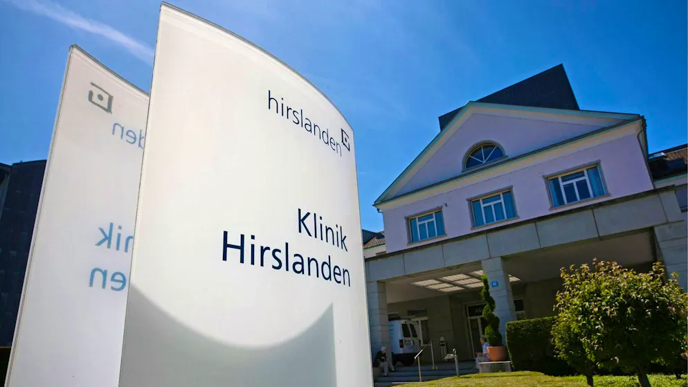 An attending physician at the Hirslanden Clinic in Zurich is said to have made sensitive patient data available to his son without authorization. (archive picture)