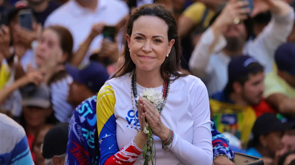 ARCHIV - Die venezolanische†Oppositionsf ̧hrerin Maria Corina Machado f ̧hrt eine Demonstration gegen die erneute Vereidigung des autorit‰ren Pr‰sidenten†Maduro. MarÌa Corina Machado bekommt f ̧r ihre Arbeit den Friedensnobelpreis. Foto: Jesus Vargas/dpa