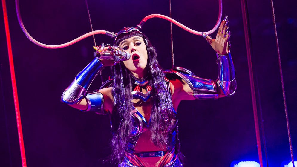 Dopo le paparazzate. Katy Perry e Justin Trudeau ufficializzano la loro storia d'amore su Instagram