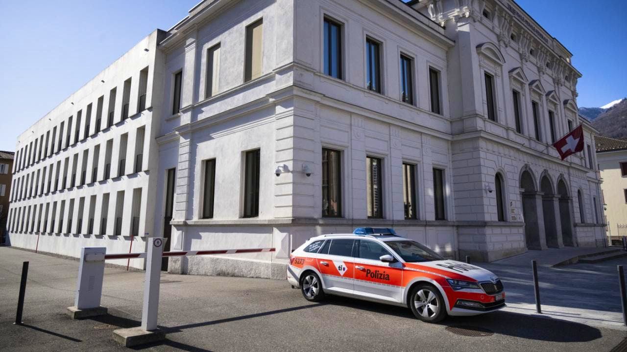 Bundesstrafgericht. Angeklagter Baselbieter zu Prozessauftakt in Bellinzona schweigsam