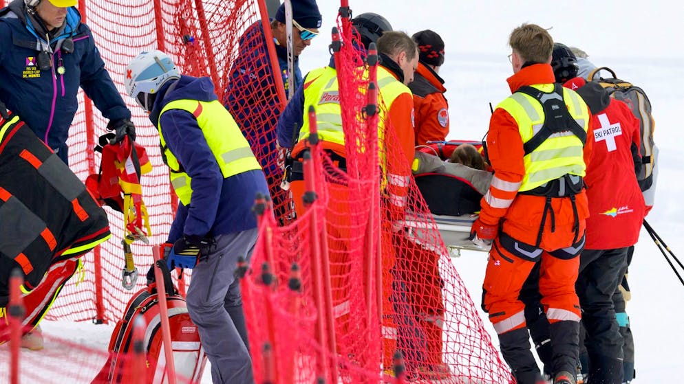 Lourde chute à St-Moritz. Michelle Gisin touchée à la colonne cervicale et opérée