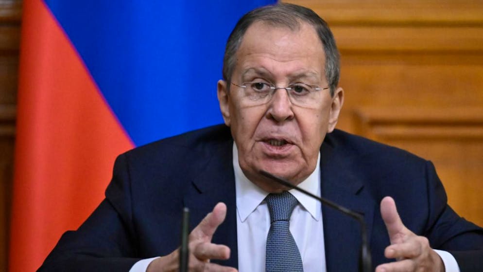 Guerra in Ucraina. Mosca invia agli USA nuove proposte per la pace, Lavrov: «Inutili le idee degli europei»