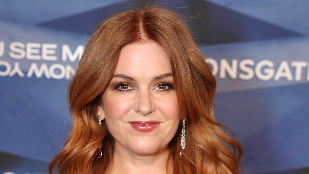 Attrice in «I Love Shopping». Isla Fisher devastata per la morte di Sophie Kinsella: «Il mio cuore è spezzato»