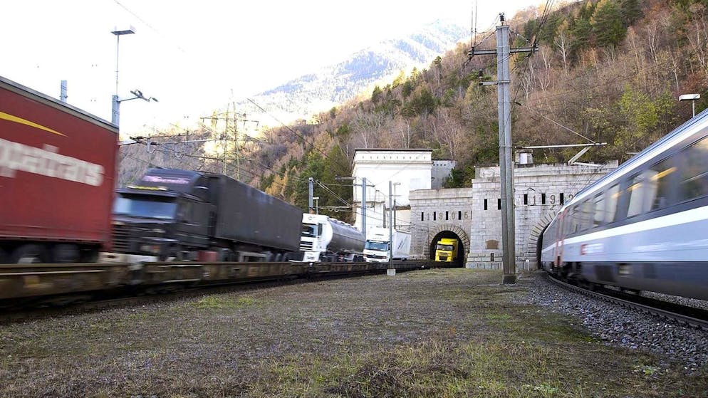 Einstellung auf Fahrplanwechsel. Die «Rollende Autobahn» ist Geschichte