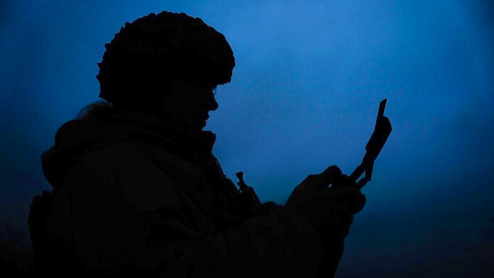 ARCHIVE - A Ukrainian drone operator from the Kraken 1654 unit, call sign Imla, flies a Vampire drone during a demonstration for The Associated Press in Kharkiv Oblast, Ukraine. Photo: Julia Demaree Nikhinson/AP/dpa